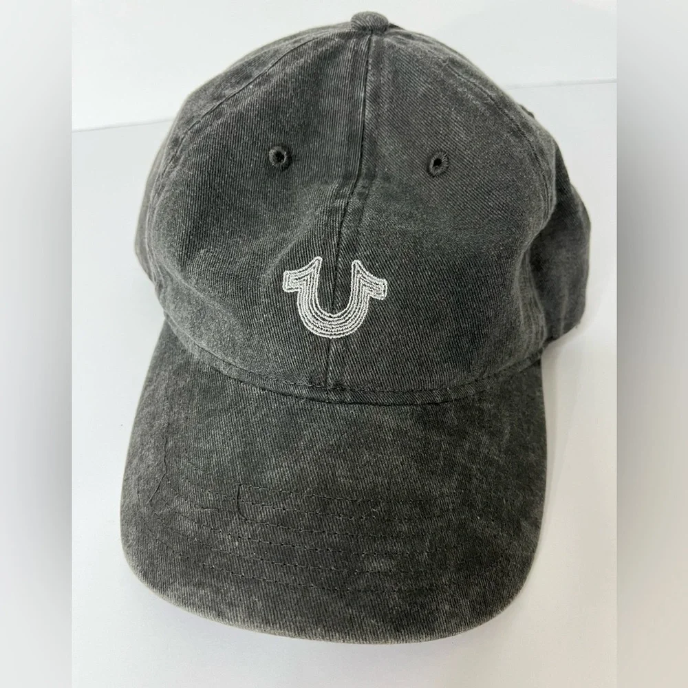 True Religion Gray 100% Cotton Logo snap back Cap